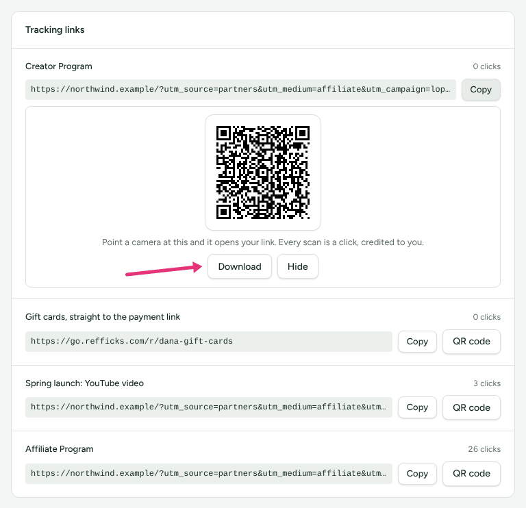 A tracking link's QR code open under the link, with an arrow at Download.